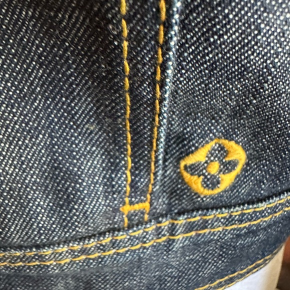 Louis Vuitton Denim jacket - Picture 12 of 12